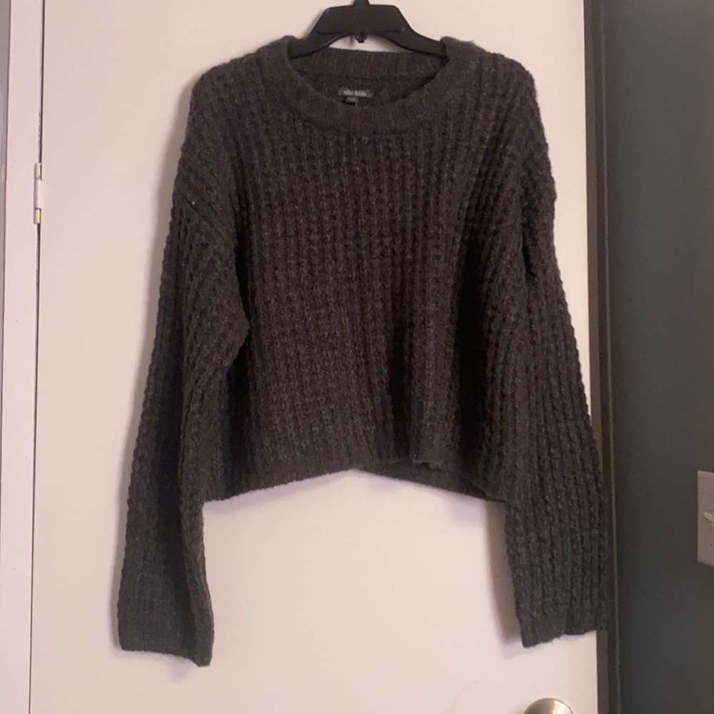 Oversized Cropped Winter Sweater❄️ NWT✨